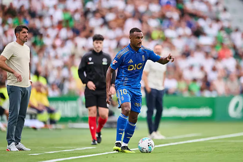 مدرب ريال أوفييدو يوضح سبب غياب هيثم حسن